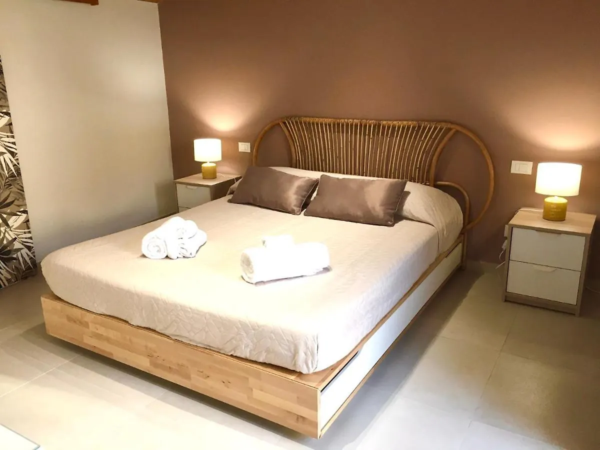 דירות קטאניה Sabbinirica House 0*,